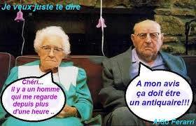 me regarde.jpg